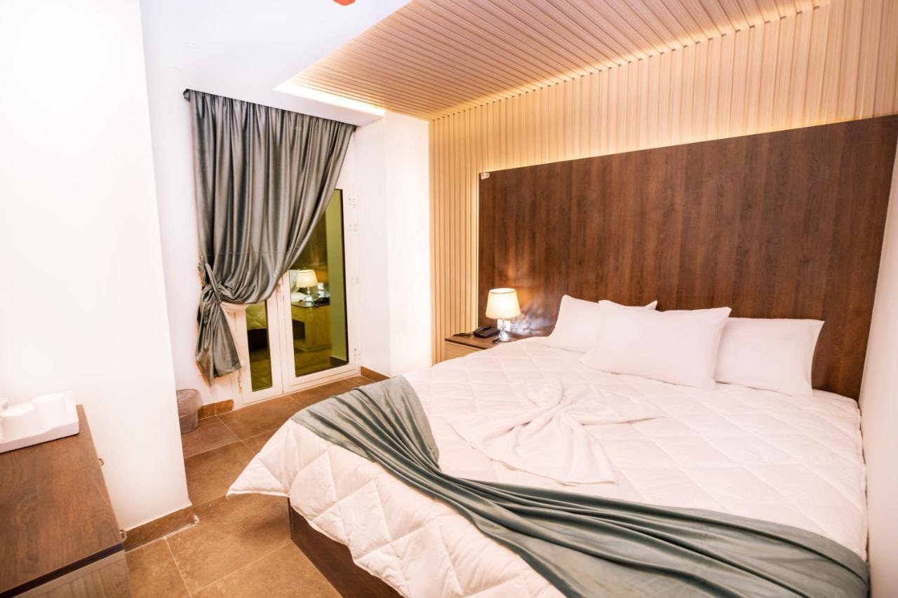 Blue Pyramids Eyes Hotel Al Kawm al Akhdar Екстериор снимка