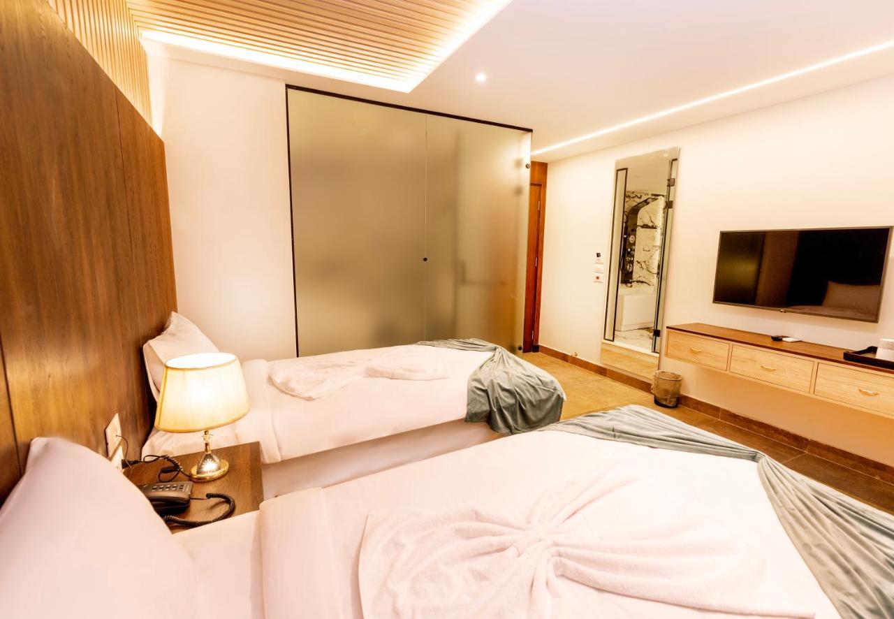 Blue Pyramids Eyes Hotel Al Kawm al Akhdar Екстериор снимка